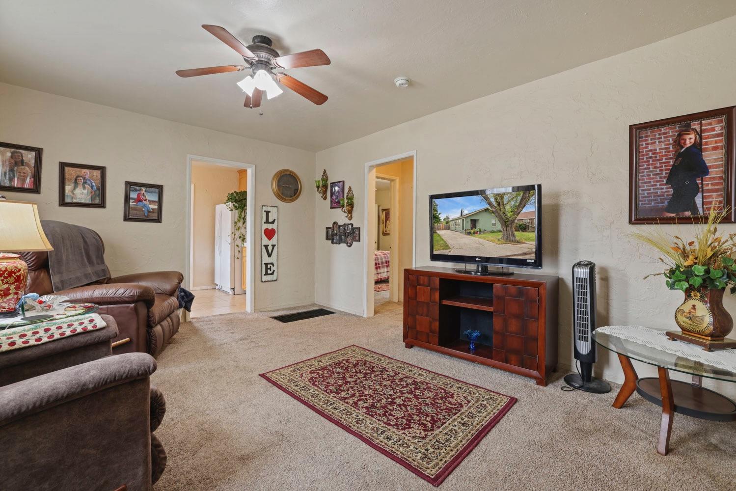 Detail Gallery Image 22 of 29 For 1624 Pearl St, Modesto,  CA 95350 - 2 Beds | 1 Baths