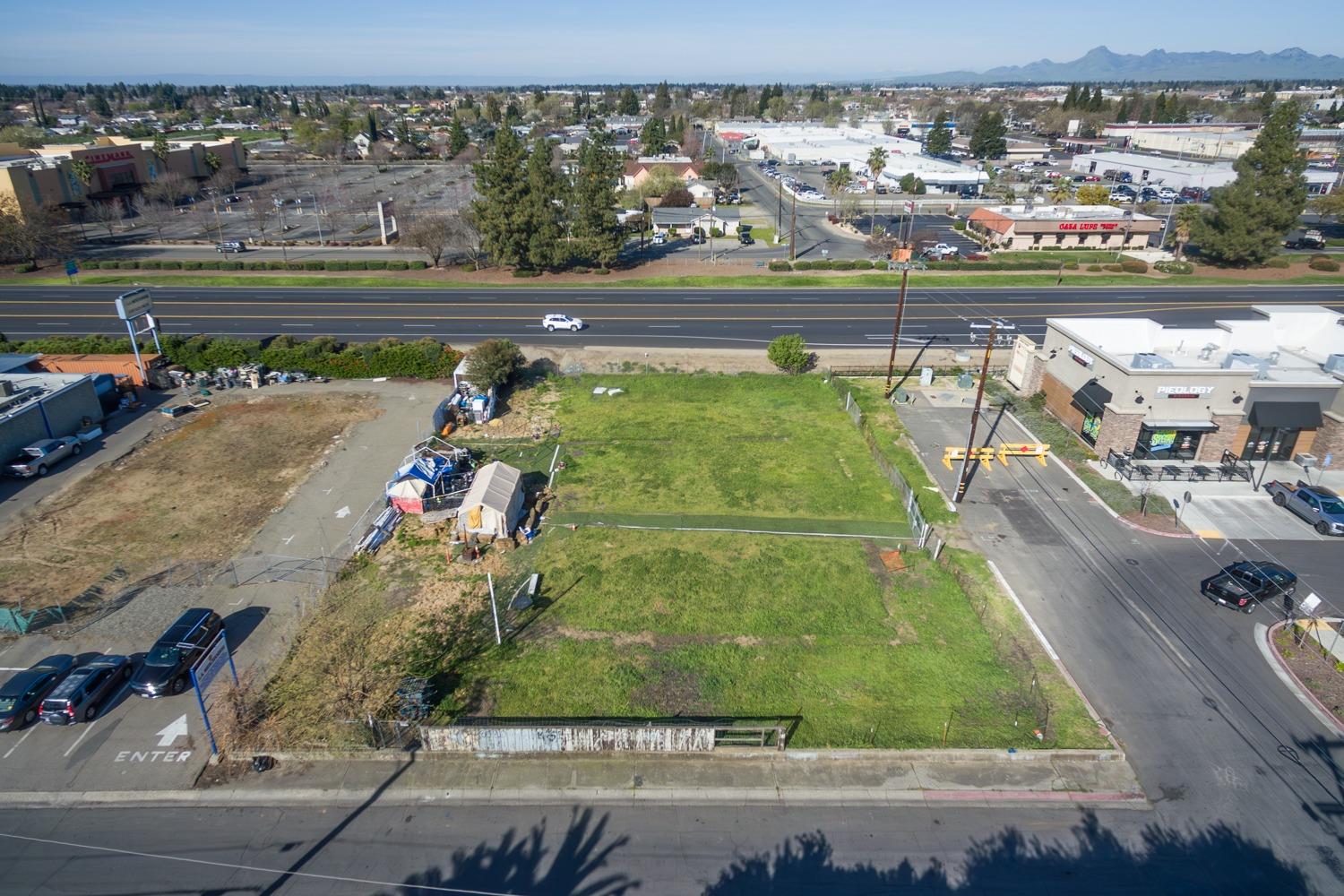 Whyler Road, Yuba City, California image 9