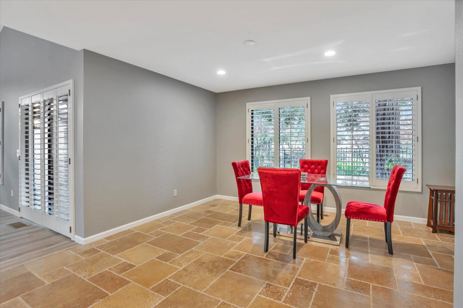 Detail Gallery Image 17 of 50 For 19146 Spyglass Ct, Woodbridge,  CA 95258 - 3 Beds | 2/1 Baths