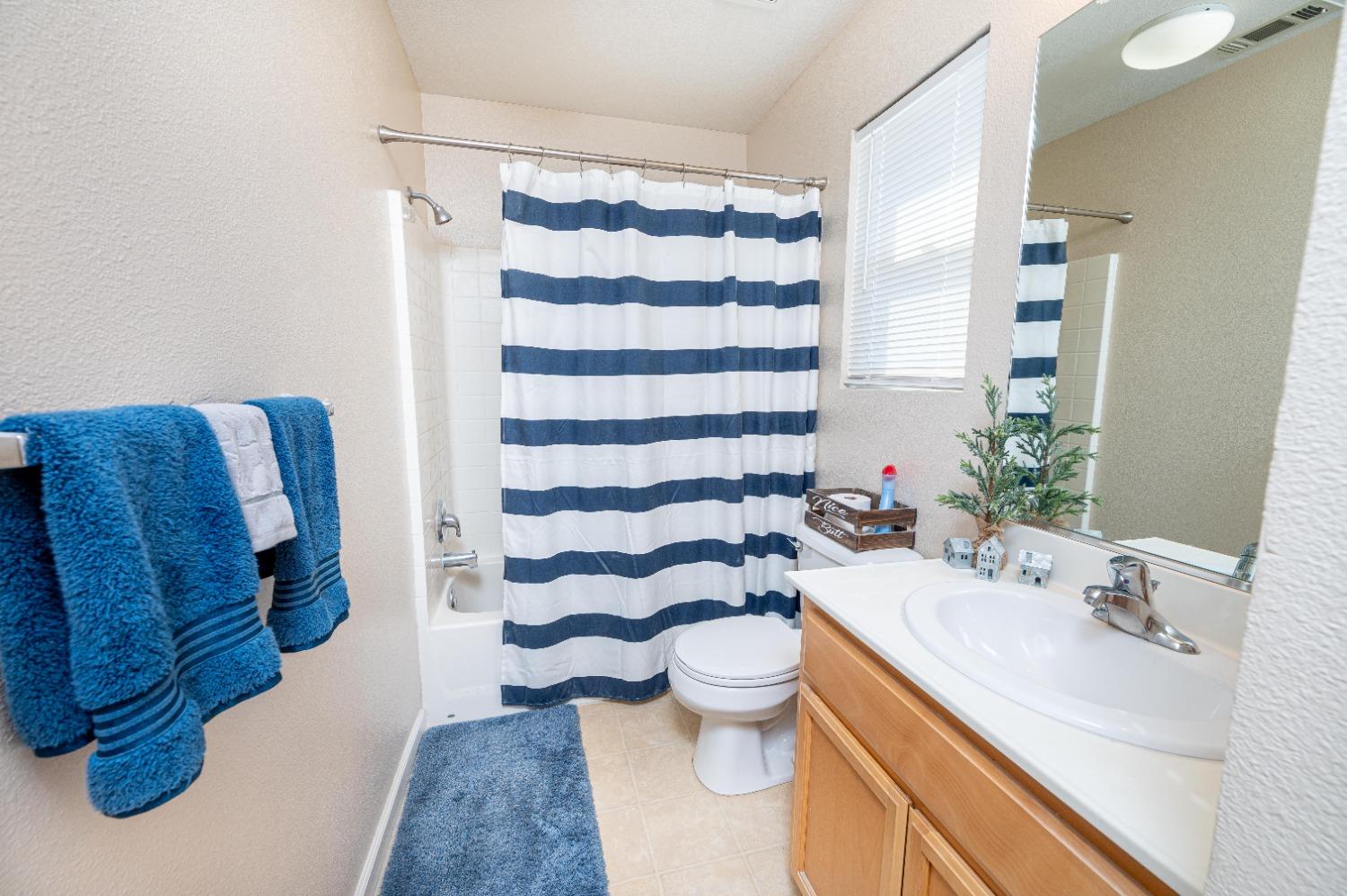 Detail Gallery Image 26 of 37 For 1714 Zona Bella Ln, Ceres,  CA 95307 - 2 Beds | 2/1 Baths