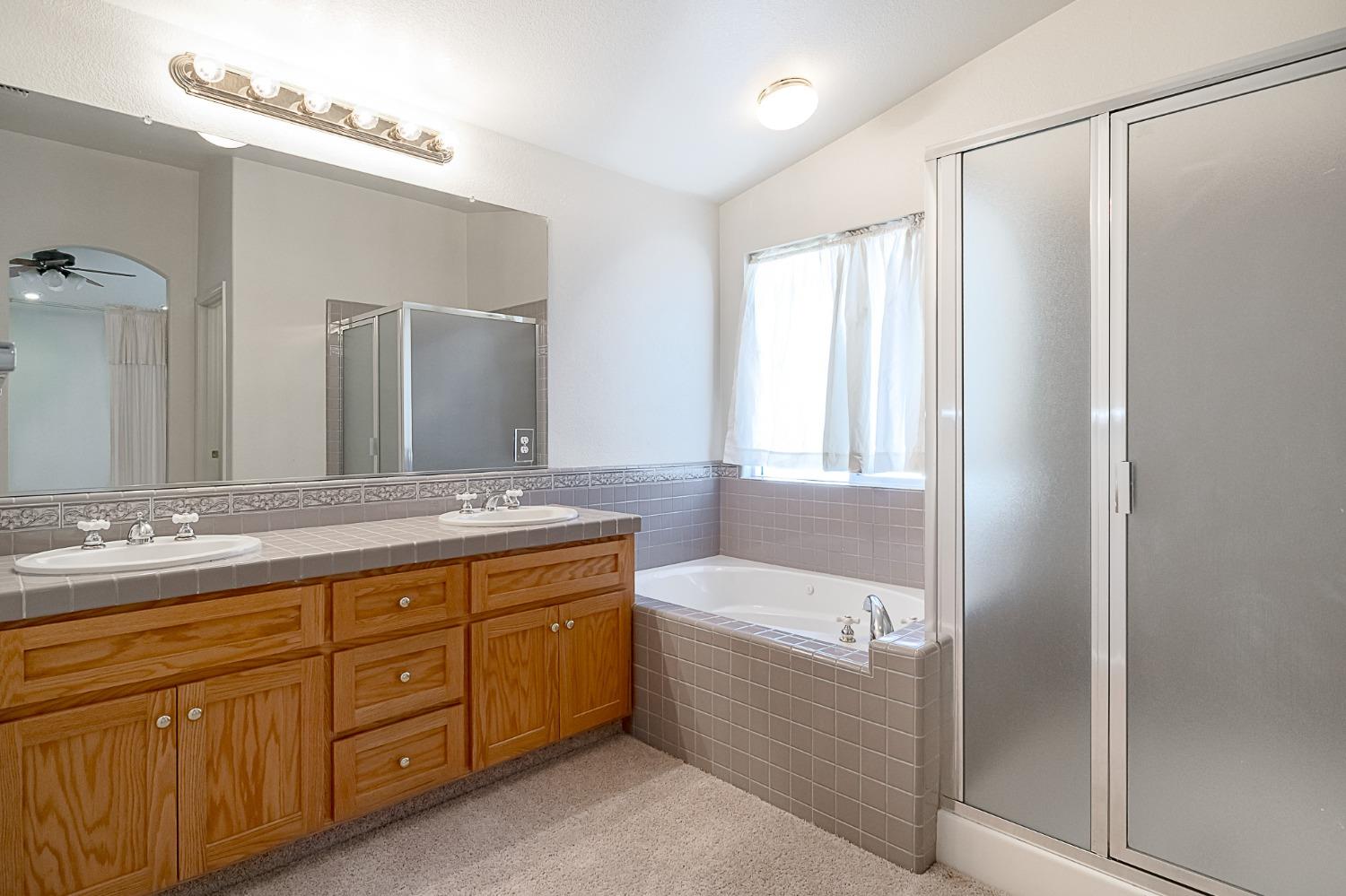 Detail Gallery Image 25 of 32 For 1905 Cobbler Ct, Modesto,  CA 95356 - 4 Beds | 2/1 Baths