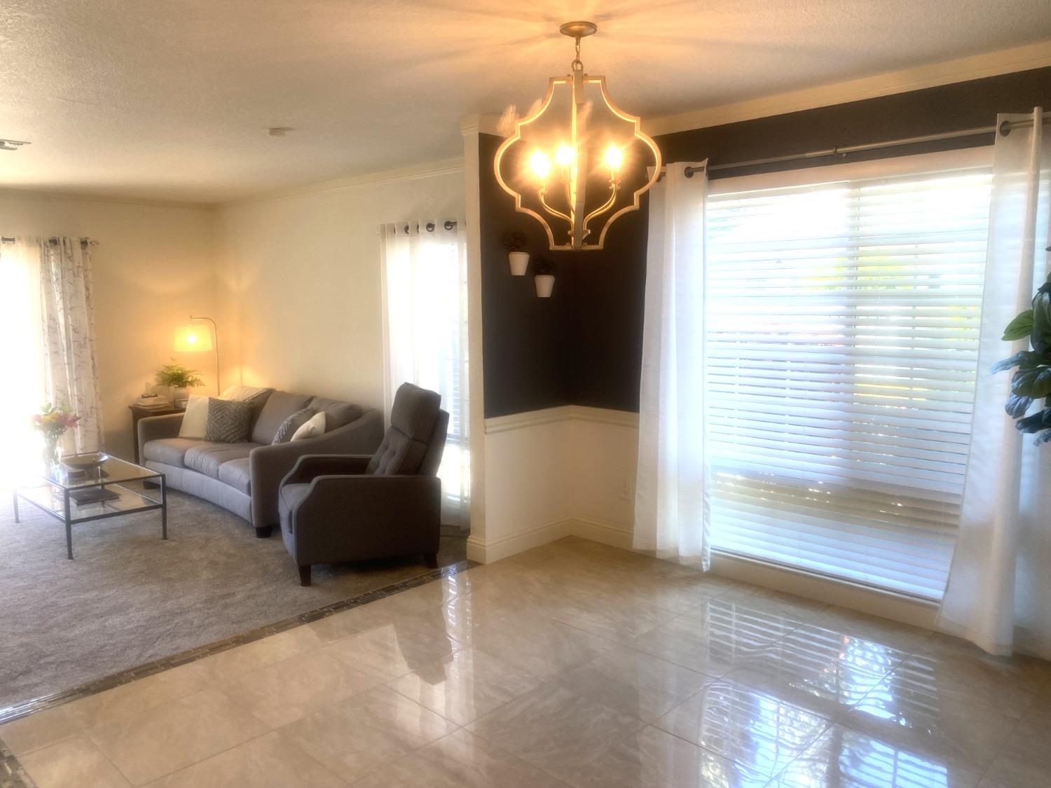 Detail Gallery Image 15 of 43 For 260 W Rumble Rd #E,  Modesto,  CA 95350 - 2 Beds | 1/1 Baths