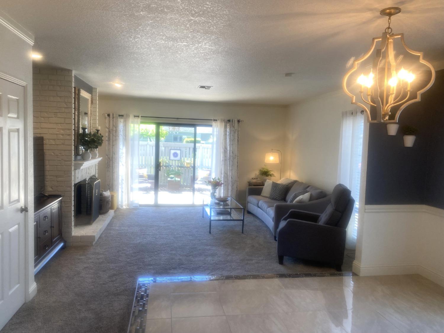 Detail Gallery Image 14 of 43 For 260 W Rumble Rd #E,  Modesto,  CA 95350 - 2 Beds | 1/1 Baths