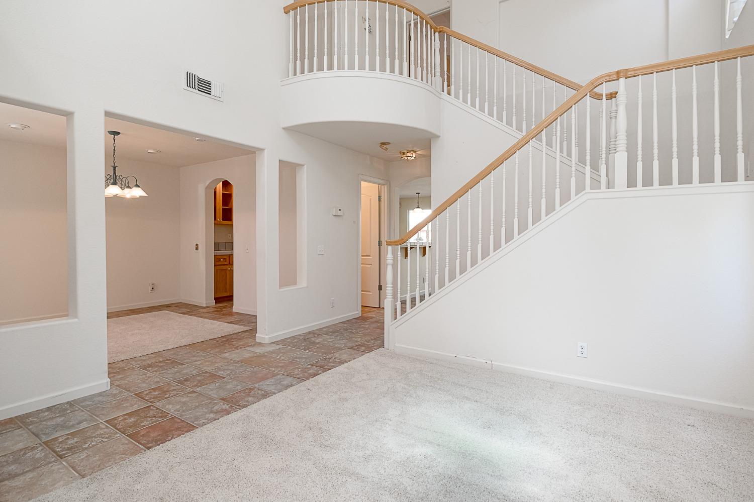 Detail Gallery Image 7 of 32 For 1905 Cobbler Ct, Modesto,  CA 95356 - 4 Beds | 2/1 Baths