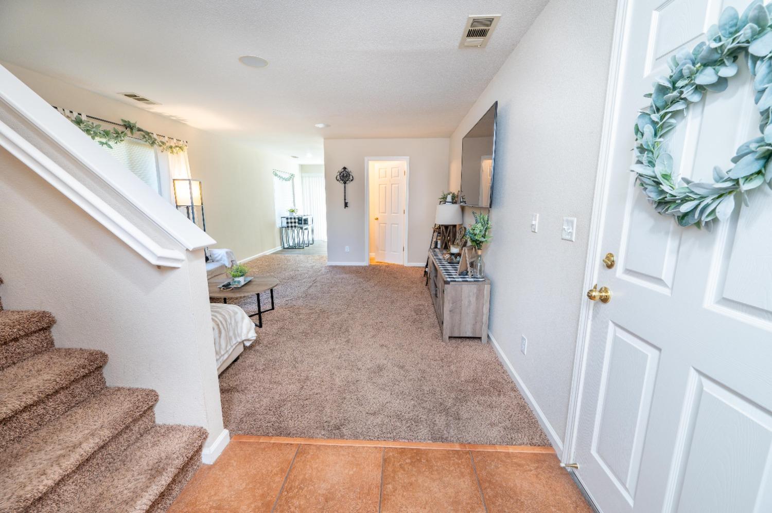 Detail Gallery Image 7 of 37 For 1714 Zona Bella Ln, Ceres,  CA 95307 - 2 Beds | 2/1 Baths