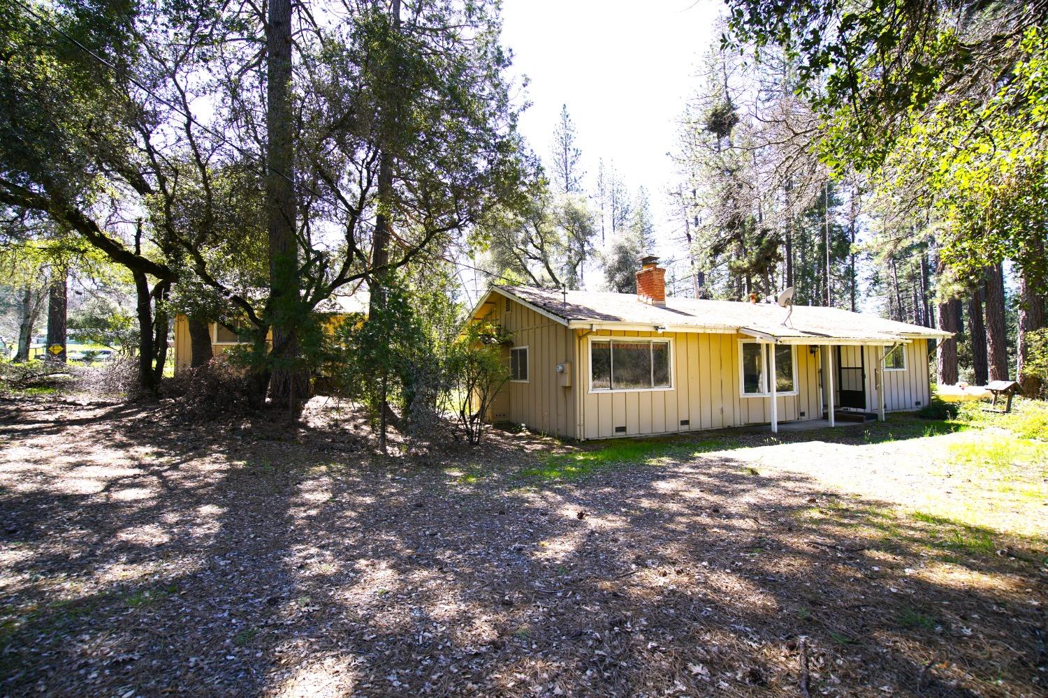 Photo of 10806 Beckville Rd in Nevada City, CA