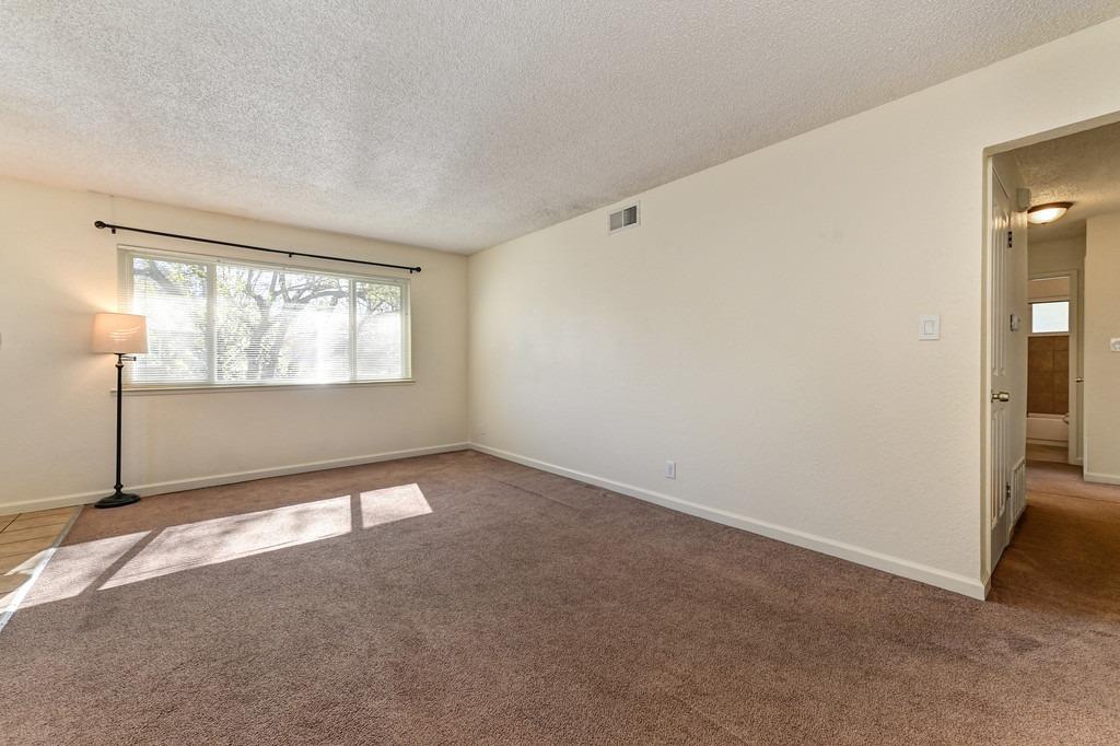 Detail Gallery Image 16 of 24 For 5178 Connecticut Dr #4,  Sacramento,  CA 95841 - 2 Beds | 1 Baths