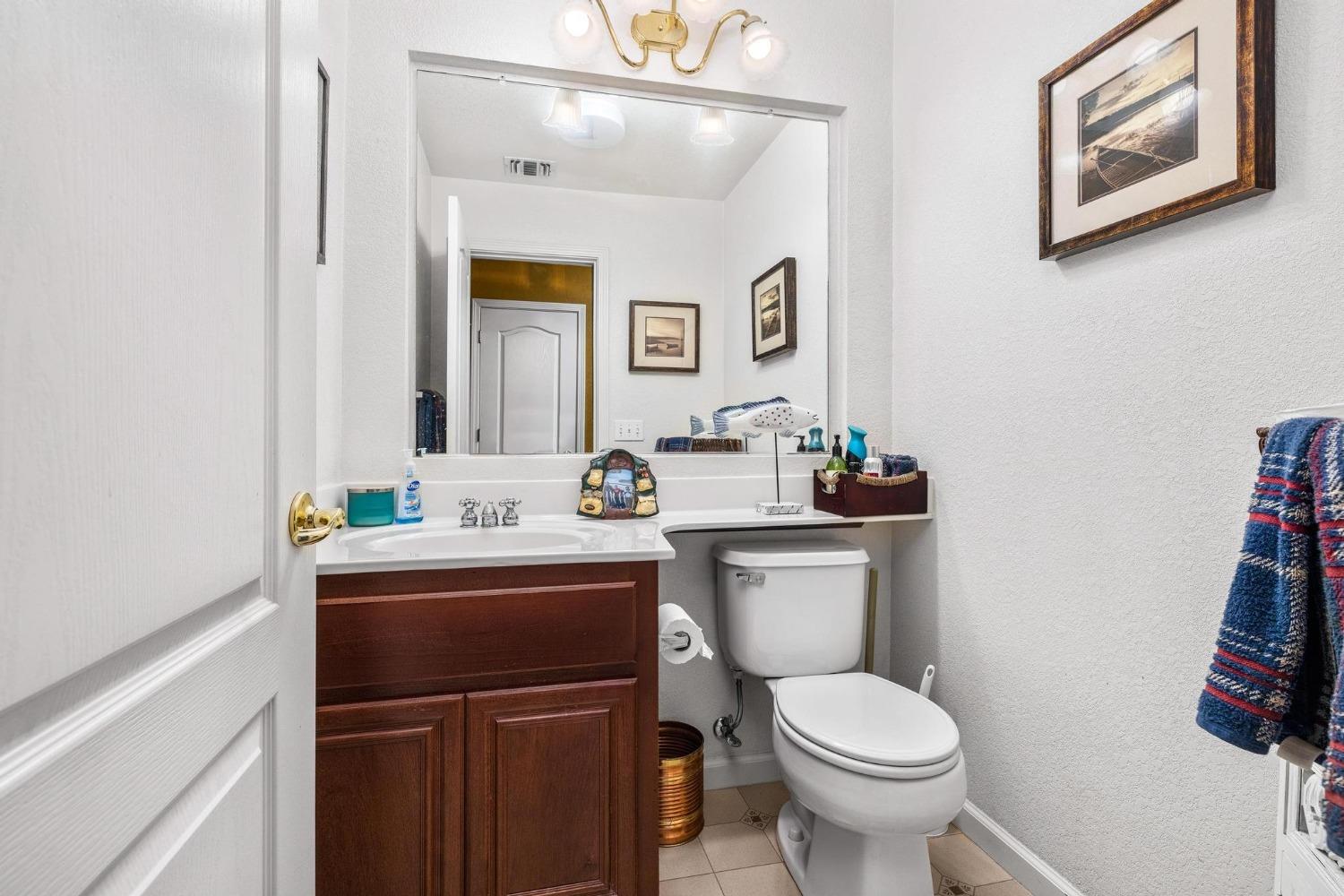 Detail Gallery Image 20 of 40 For 4294 Madison Ln, Turlock,  CA 95382 - 4 Beds | 2/1 Baths