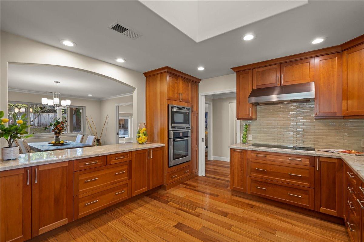 Detail Gallery Image 15 of 50 For 19342 Vendura Ct, Saratoga,  CA 95070 - 4 Beds | 2/1 Baths