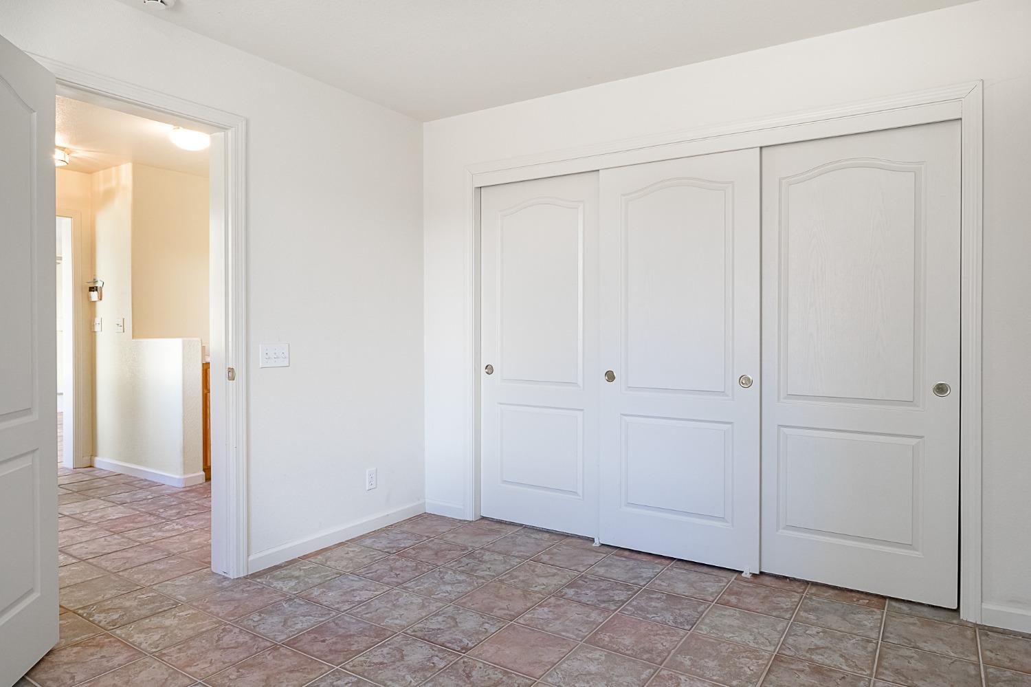 Detail Gallery Image 20 of 32 For 1905 Cobbler Ct, Modesto,  CA 95356 - 4 Beds | 2/1 Baths
