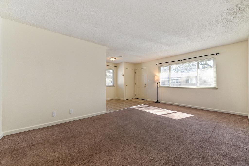 Detail Gallery Image 15 of 24 For 5178 Connecticut Dr #4,  Sacramento,  CA 95841 - 2 Beds | 1 Baths