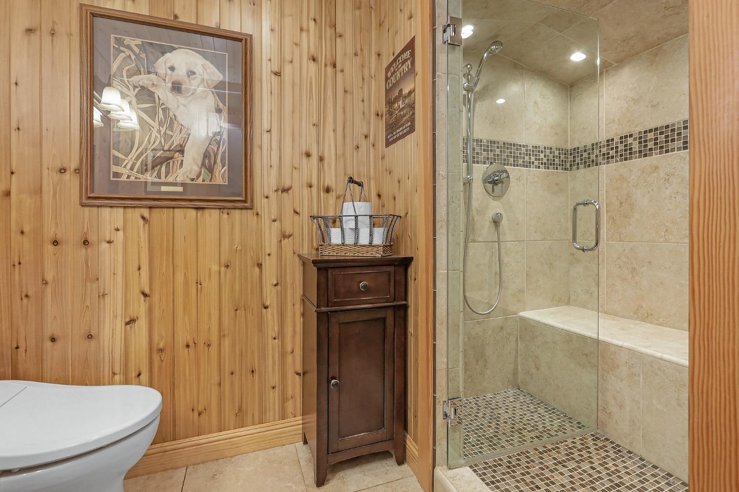 Detail Gallery Image 21 of 71 For 2081 Racoon Trl, Pollock Pines,  CA 95726 - 3 Beds | 2/1 Baths