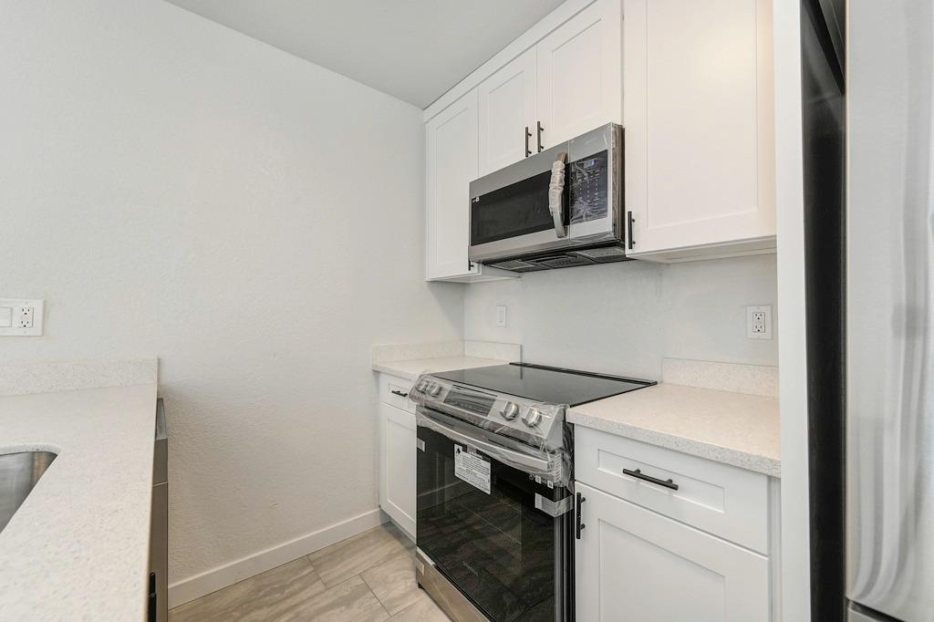 Detail Gallery Image 10 of 23 For 3939 Madison Ave #221,  North Highlands,  CA 95660 - 2 Beds | 1 Baths