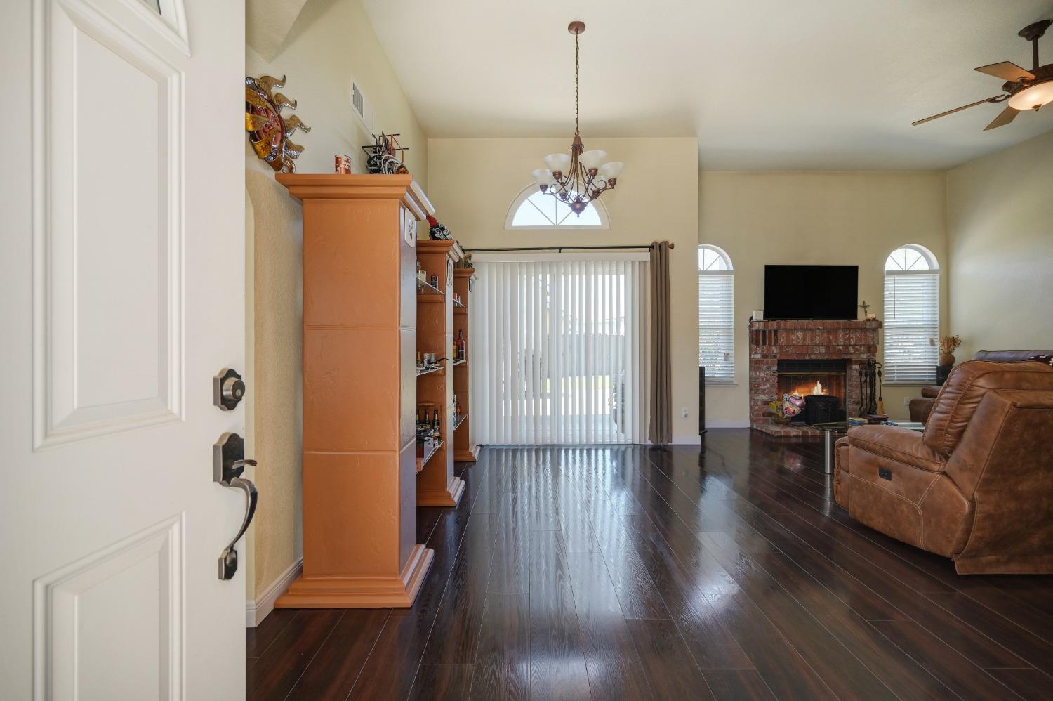 Detail Gallery Image 16 of 50 For 9247 Wenlock Ct, Sacramento,  CA 95829 - 3 Beds | 2 Baths