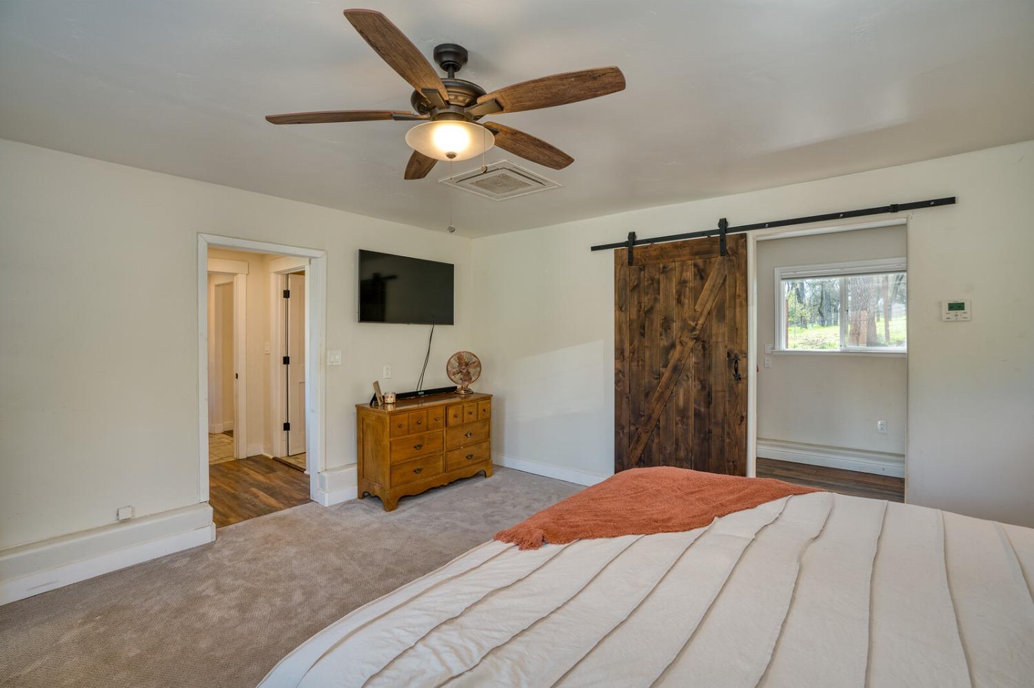 Detail Gallery Image 15 of 53 For 12043 Wolf Rd, Grass Valley,  CA 95949 - 3 Beds | 2 Baths