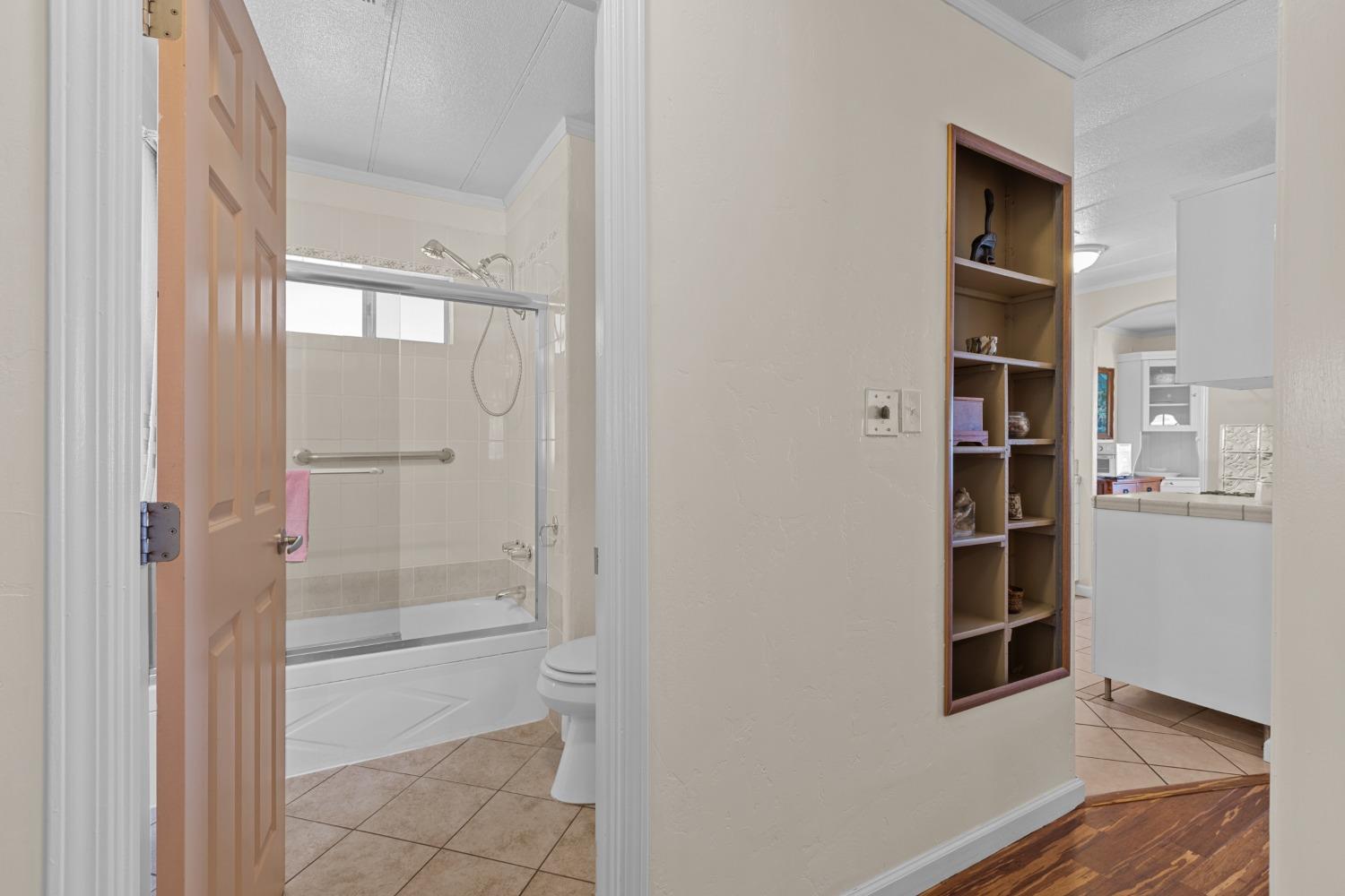 Detail Gallery Image 12 of 34 For 6091 Chad Dr, Newcastle,  CA 95658 - 2 Beds | 1 Baths