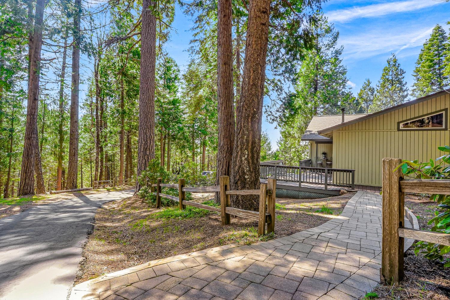 Detail Gallery Image 60 of 71 For 2081 Racoon Trl, Pollock Pines,  CA 95726 - 3 Beds | 2/1 Baths
