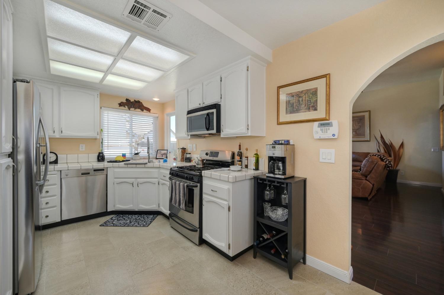 Detail Gallery Image 20 of 50 For 9247 Wenlock Ct, Sacramento,  CA 95829 - 3 Beds | 2 Baths