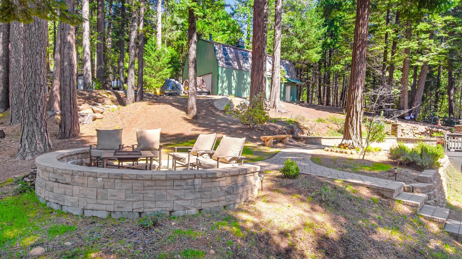 Detail Gallery Image 3 of 71 For 2081 Racoon Trl, Pollock Pines,  CA 95726 - 3 Beds | 2/1 Baths