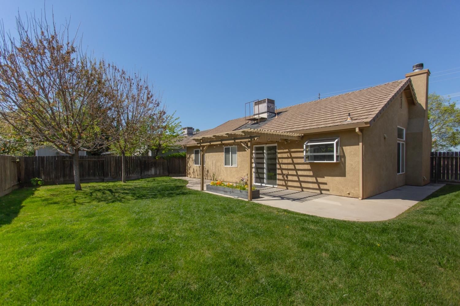 Detail Gallery Image 19 of 22 For 504 Sunday Dr, Turlock,  CA 95382 - 3 Beds | 2 Baths