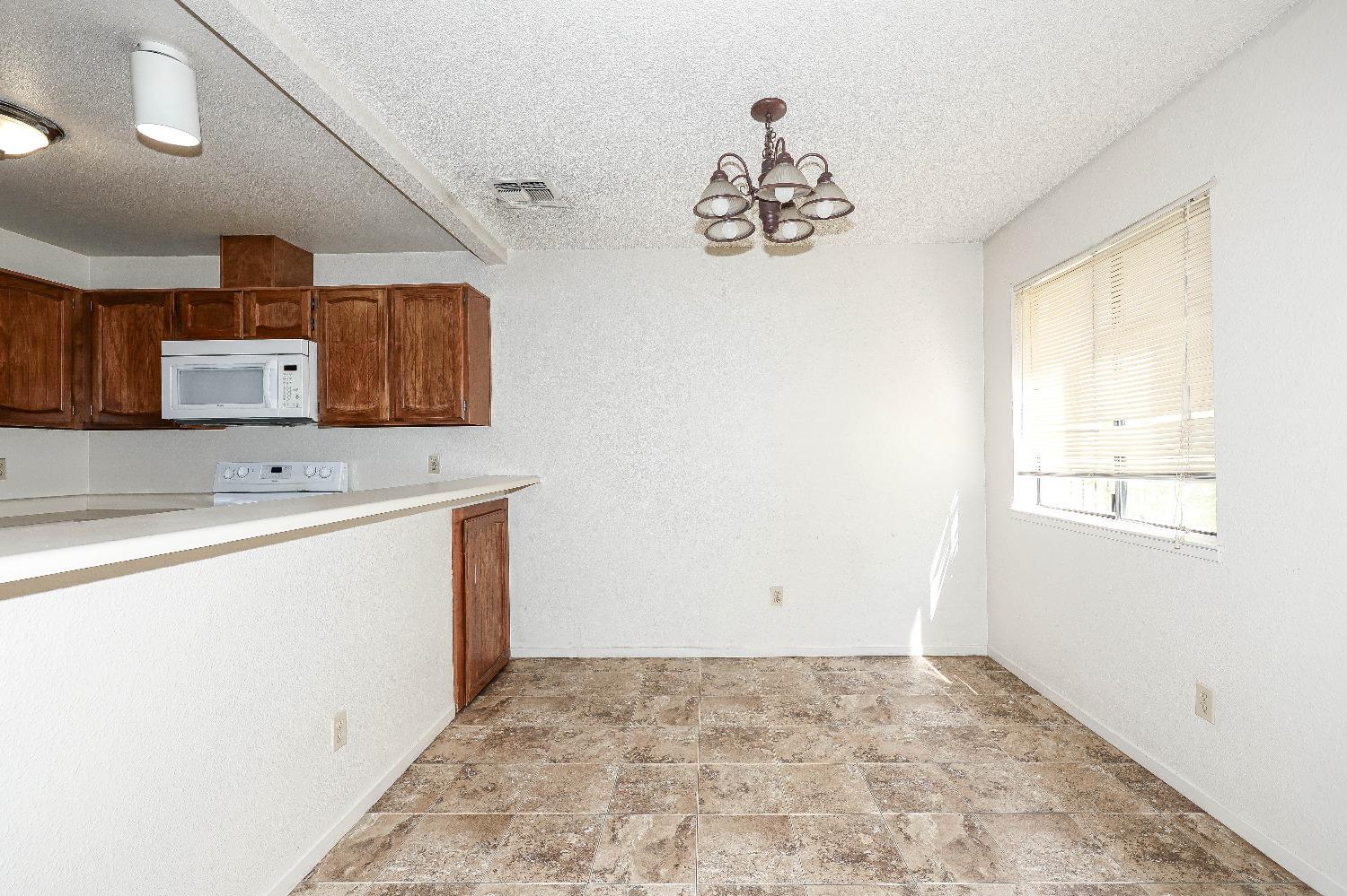 Detail Gallery Image 15 of 49 For 3424 Vintage Dr #261,  Modesto,  CA 95356 - 2 Beds | 2 Baths