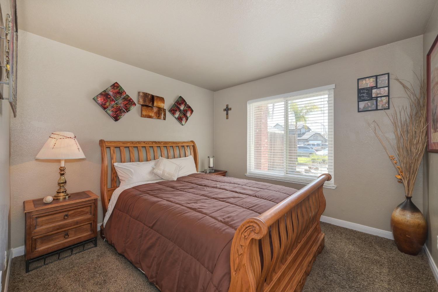 Detail Gallery Image 33 of 50 For 9247 Wenlock Ct, Sacramento,  CA 95829 - 3 Beds | 2 Baths