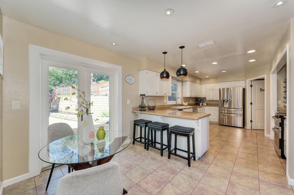 Detail Gallery Image 24 of 72 For 4800 Maggie Ln, Shingle Springs,  CA 95682 - 4 Beds | 3/1 Baths