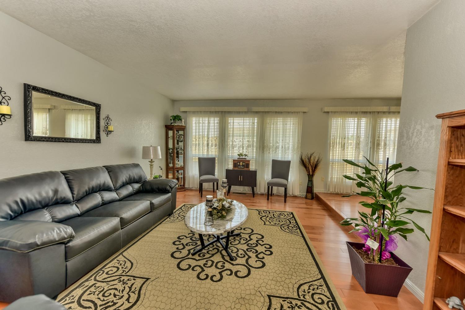 Detail Gallery Image 20 of 47 For 2813 Stoneridge Dr, Modesto,  CA 95355 - 3 Beds | 2 Baths