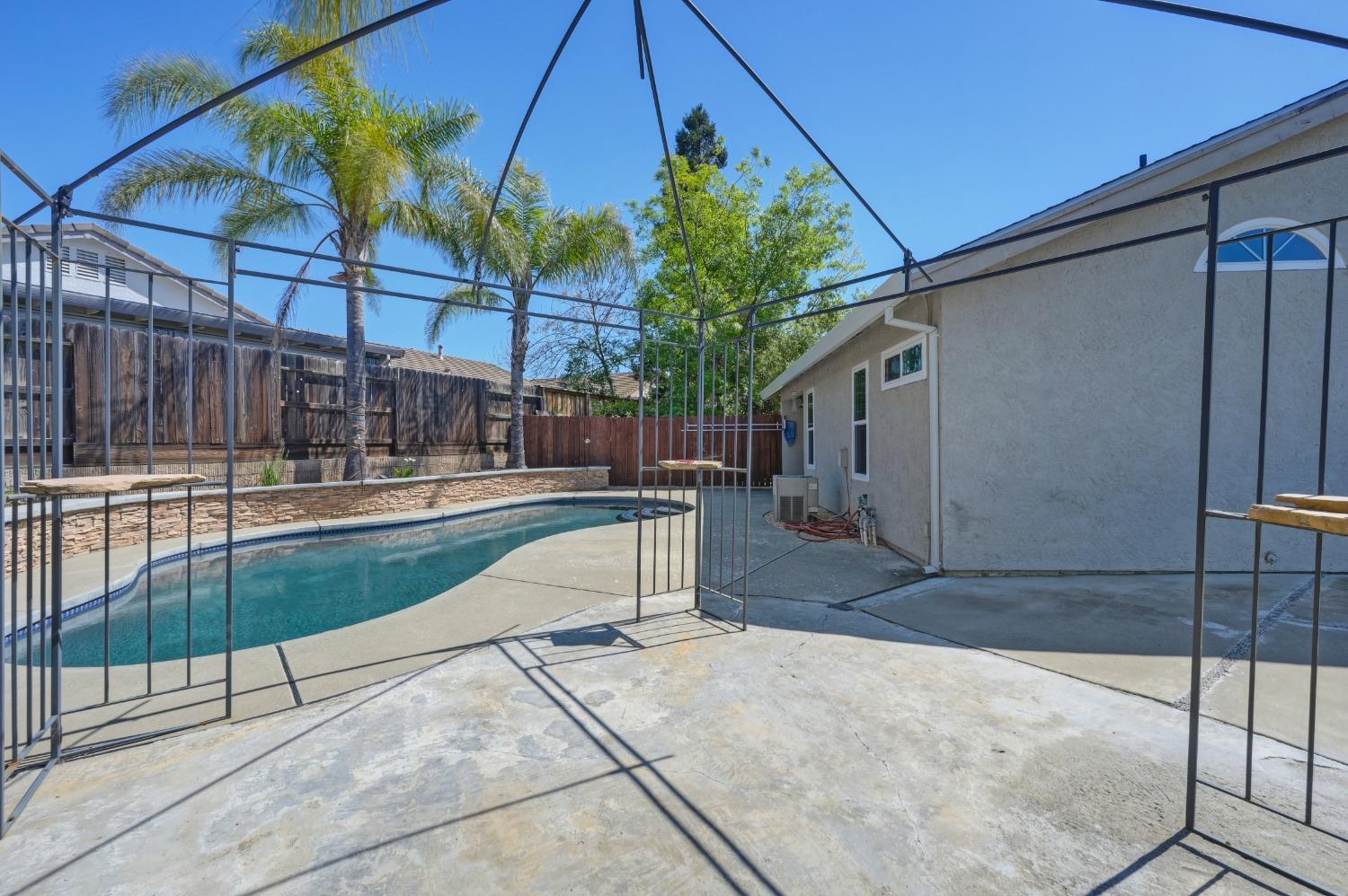 Detail Gallery Image 41 of 50 For 9247 Wenlock Ct, Sacramento,  CA 95829 - 3 Beds | 2 Baths