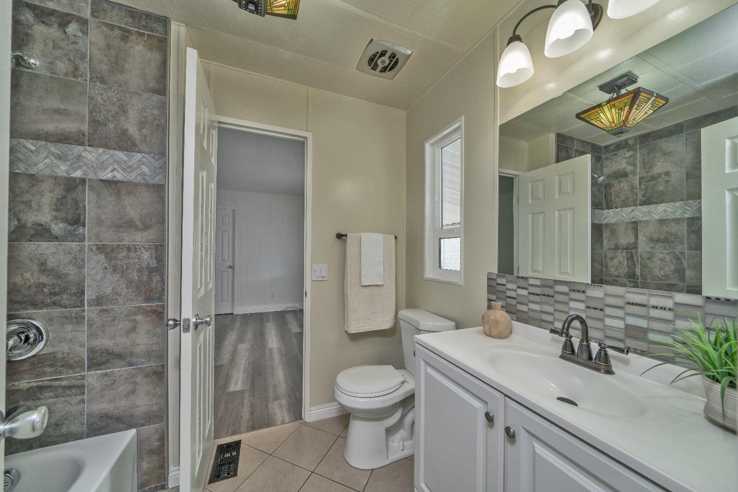 Detail Gallery Image 16 of 37 For 2681 Cameron Park Dr 117, Cameron Park,  CA 95682 - 2 Beds | 2 Baths