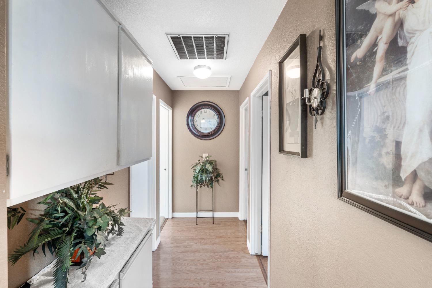 Detail Gallery Image 14 of 29 For 1109 Montavenia Dr, Modesto,  CA 95358 - 3 Beds | 2 Baths