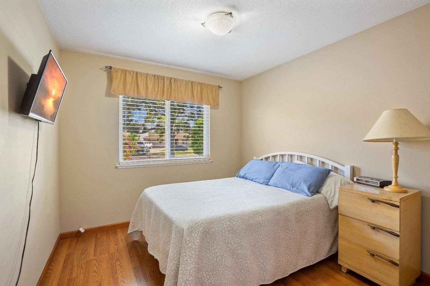 Detail Gallery Image 16 of 37 For 2743 Lost Creek Ct, Stockton,  CA 95207 - 3 Beds | 2 Baths