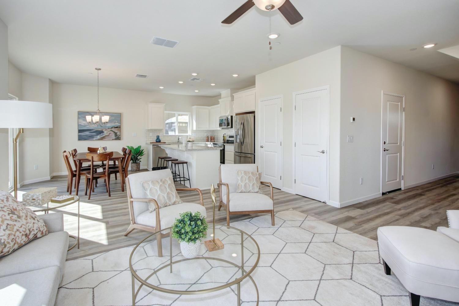 Detail Gallery Image 2 of 9 For 1350 River Run Cir, Ione,  CA 95640 - 4 Beds | 2/1 Baths