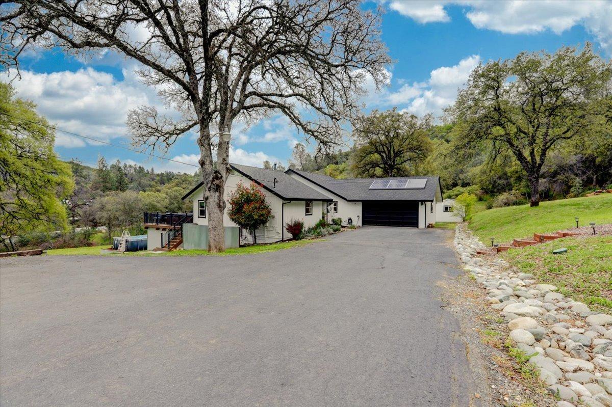 Photo of 11113 Houghton Ranch Rd in Penn Valley, CA
