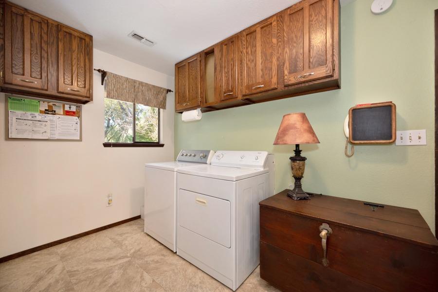 Detail Gallery Image 29 of 75 For 4725 Green Valley Rd, Shingle Springs,  CA 95682 - 4 Beds | 2/1 Baths
