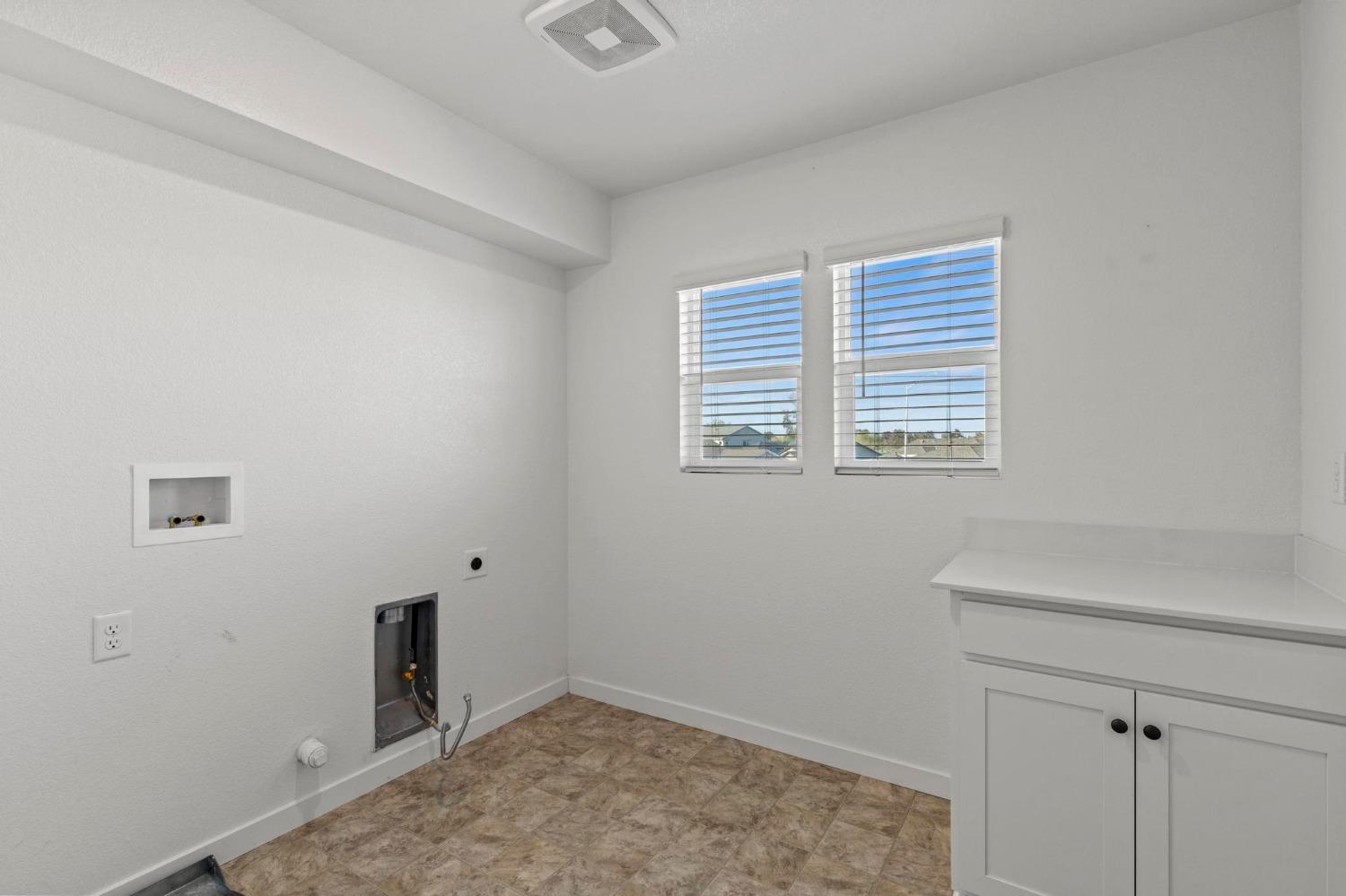 Detail Gallery Image 28 of 51 For 514 Voyager Ct, Colusa,  CA 95932 - 5 Beds | 2 Baths