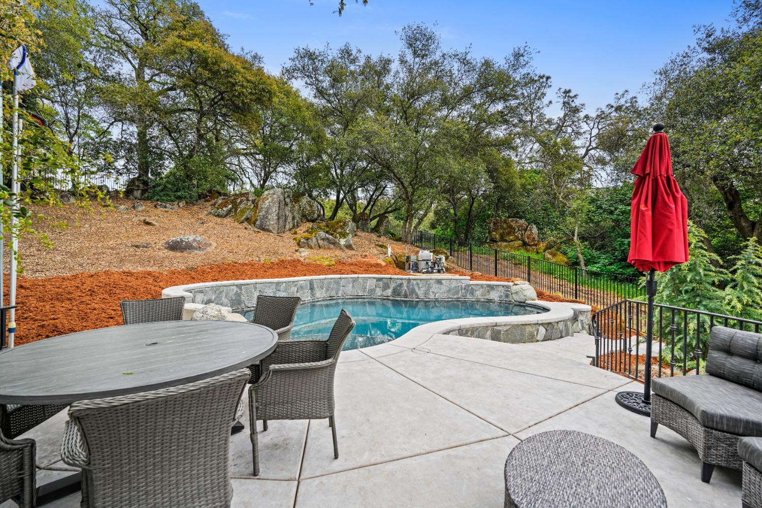 Detail Gallery Image 39 of 55 For 3461 Sugarloaf Mountain Rd, Loomis,  CA 95650 - 4 Beds | 2/1 Baths