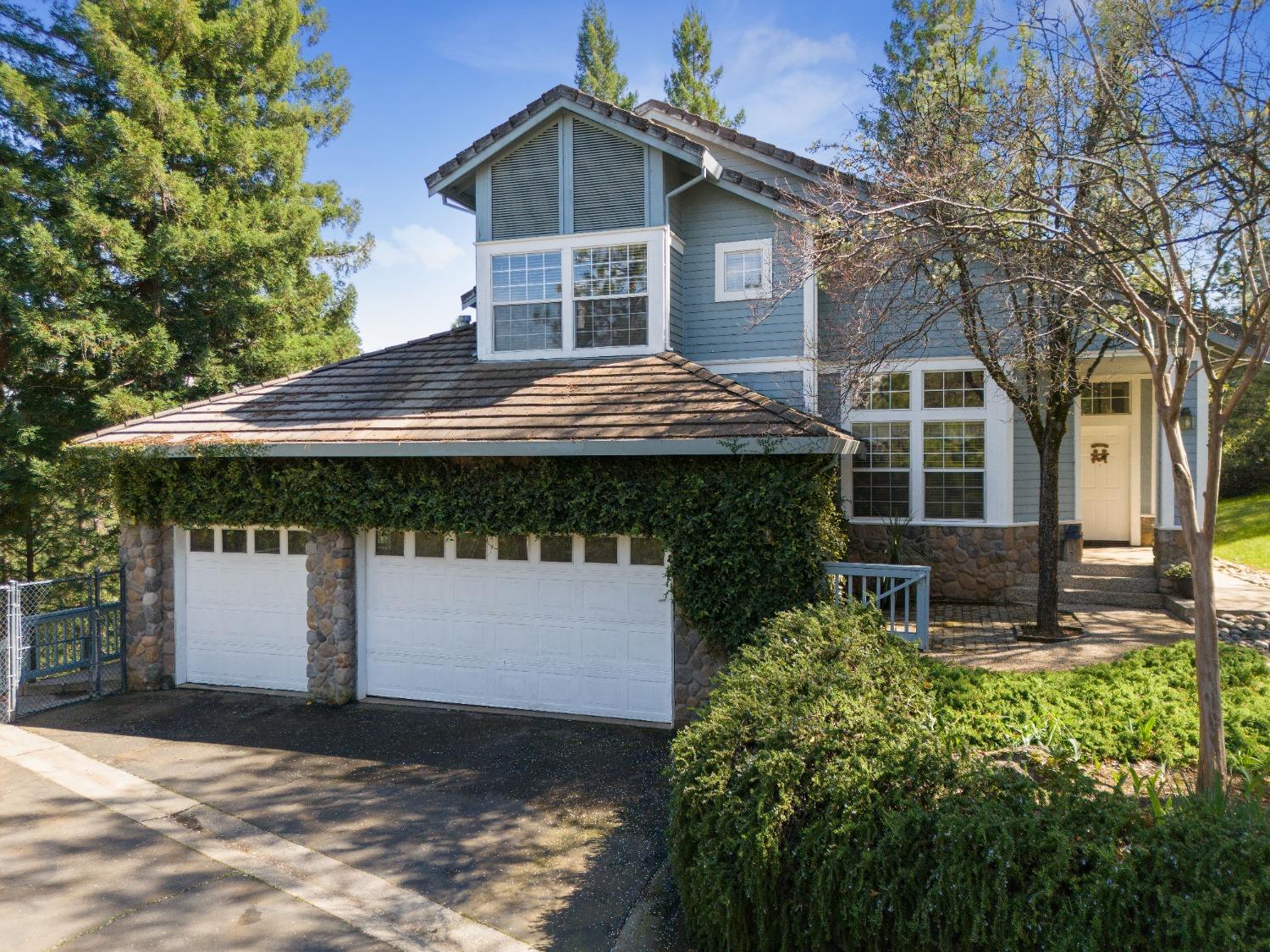 Photo of 1235 Naturewood Dr in Meadow Vista, CA