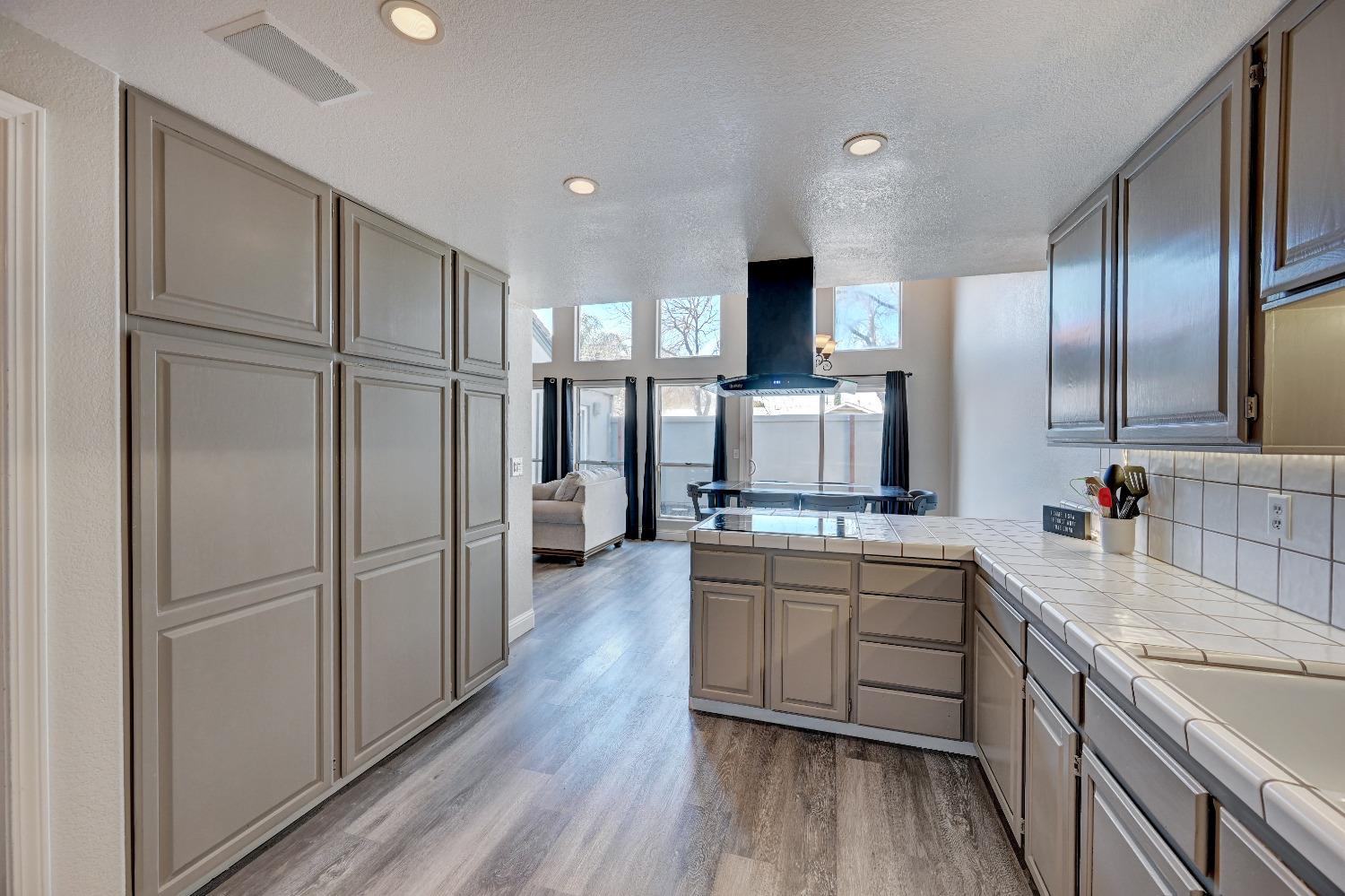 Detail Gallery Image 15 of 34 For 3600 Columbine Dr #8,  Modesto,  CA 95356 - 2 Beds | 2 Baths