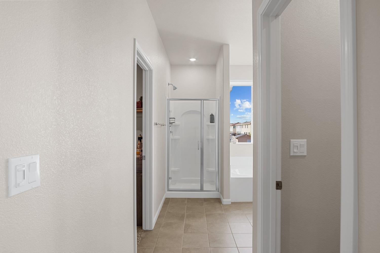 Detail Gallery Image 25 of 40 For 1835 N Shima Avenue, Manteca,  CA 95337 - 5 Beds | 3/1 Baths
