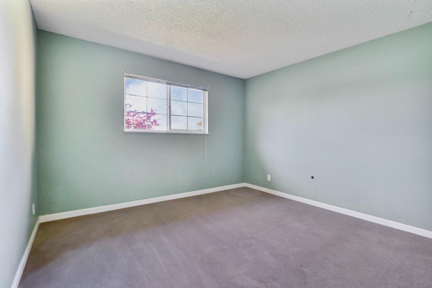 Detail Gallery Image 26 of 36 For 2642 Madrone Ave, Stockton,  CA 95207 - 3 Beds | 2 Baths