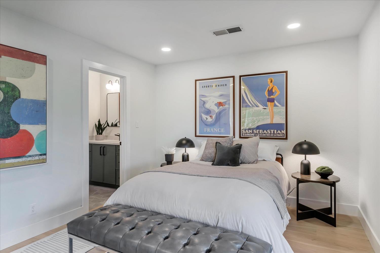 Detail Gallery Image 11 of 33 For 646 Picasso Ter, Sunnyvale,  CA 94087 - 2 Beds | 1/1 Baths