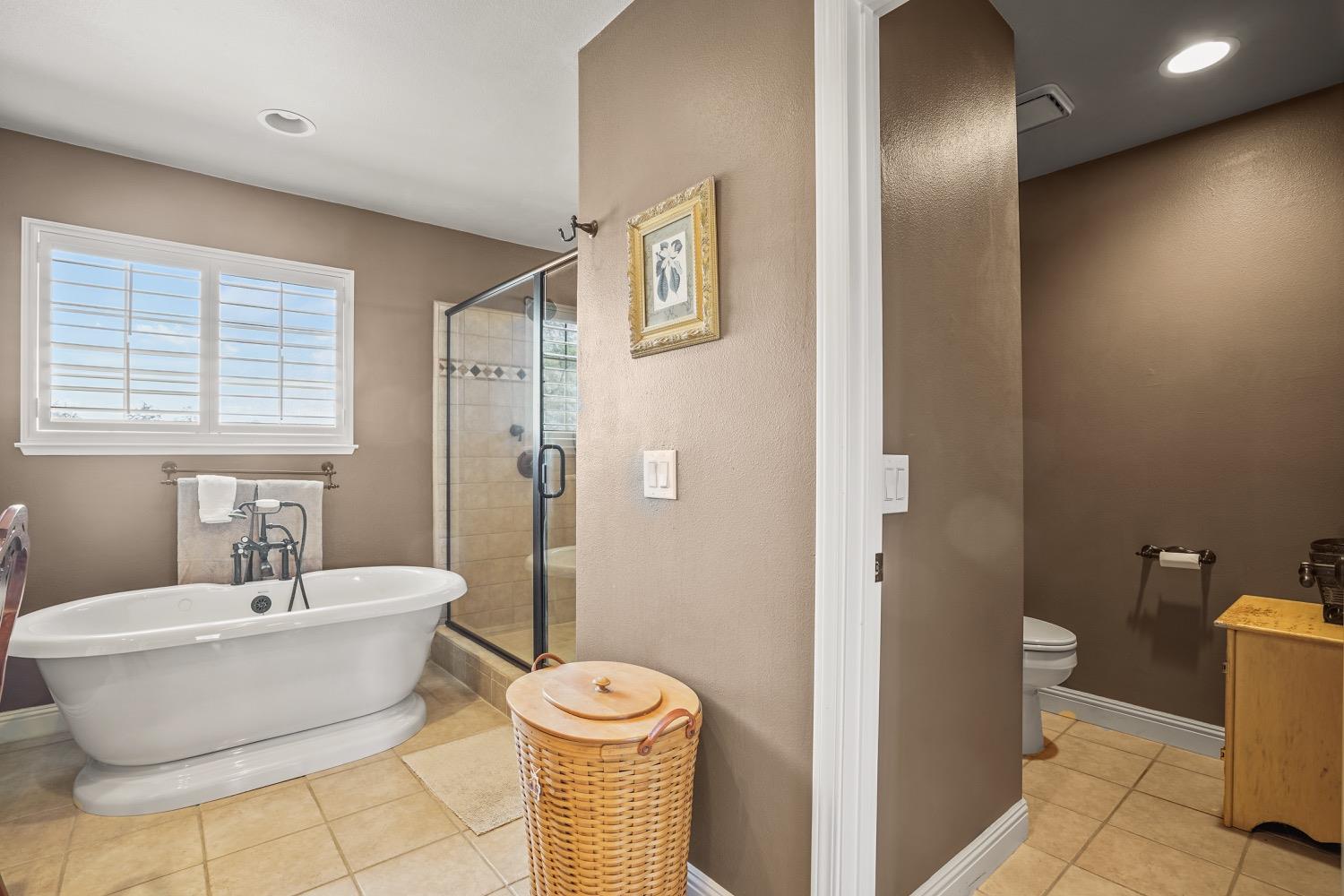 Detail Gallery Image 48 of 79 For 5373 N Mendocino Ave, Clovis,  CA 93619 - 4 Beds | 3/1 Baths