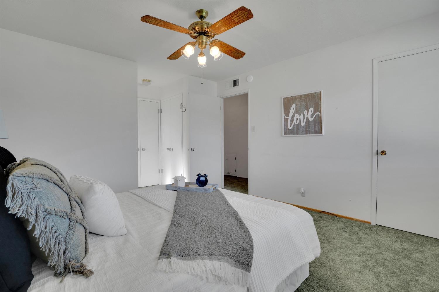 Detail Gallery Image 21 of 37 For 1022 Alameda Dr, Modesto,  CA 95351 - 4 Beds | 2/1 Baths
