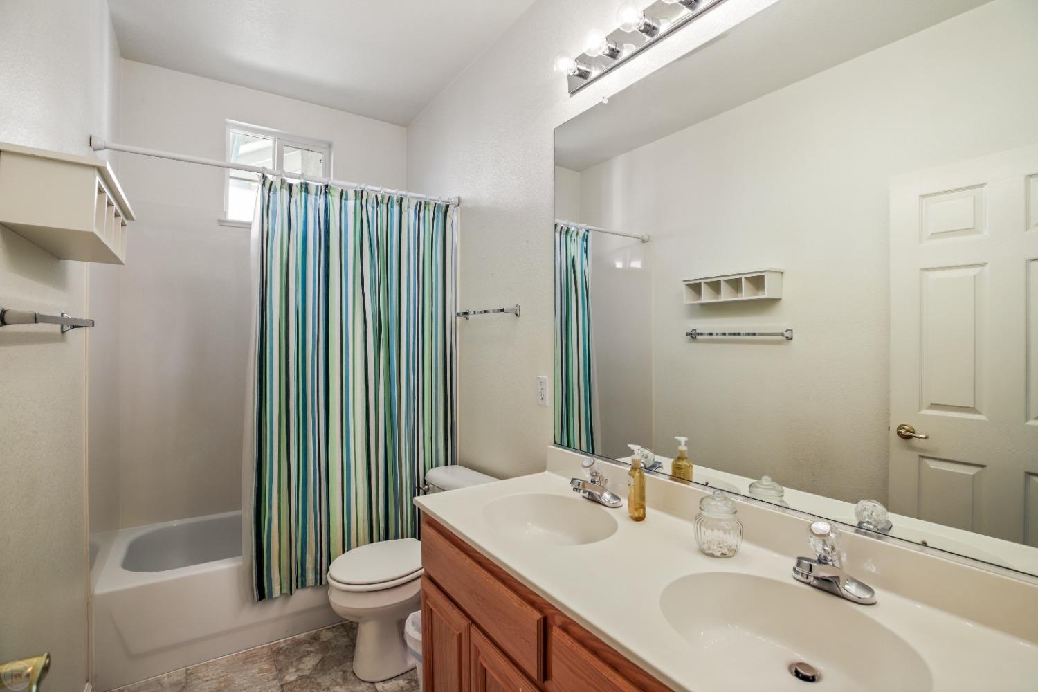 Detail Gallery Image 22 of 30 For 4287 Windsong Dr, Tracy,  CA 95377 - 3 Beds | 2 Baths