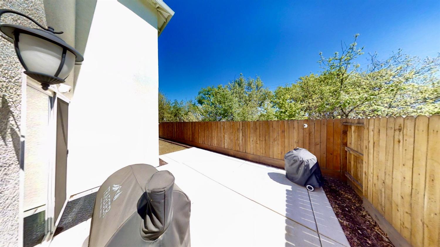 Detail Gallery Image 22 of 42 For 5535 Silvergate Ct, Linda,  CA 95901 - 3 Beds | 2/1 Baths