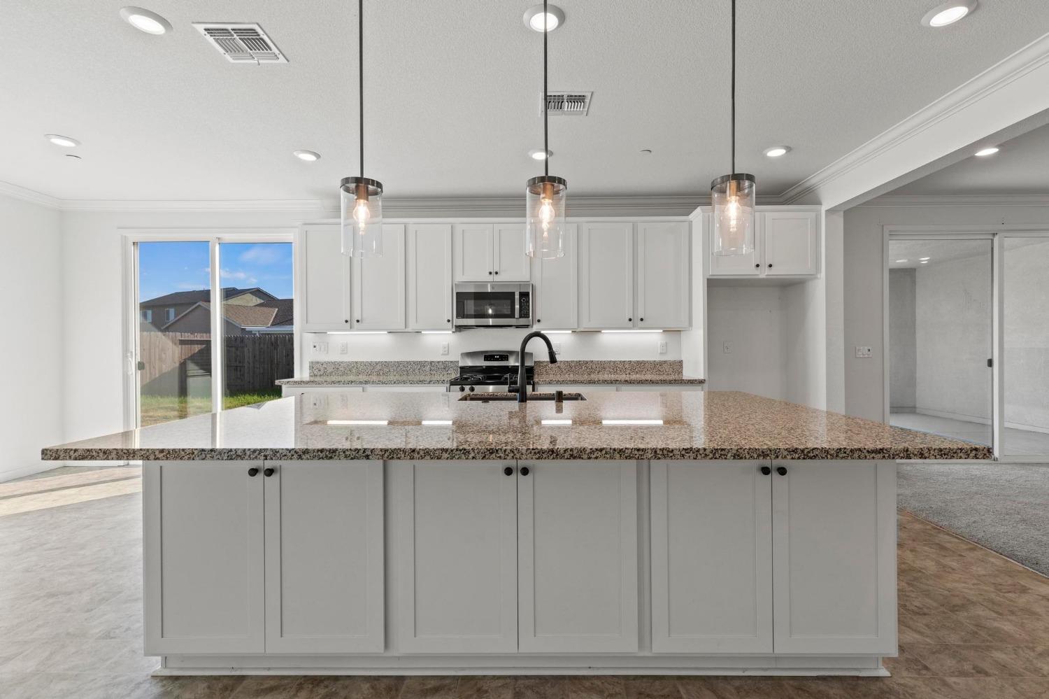 Detail Gallery Image 19 of 51 For 514 Voyager Ct, Colusa,  CA 95932 - 5 Beds | 2 Baths