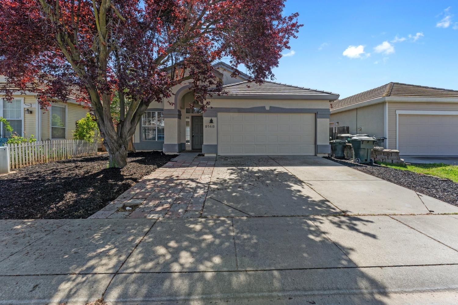 Detail Gallery Image 1 of 1 For 9148 Irish Gold Way, Sacramento,  CA 95826 - 4 Beds | 2 Baths