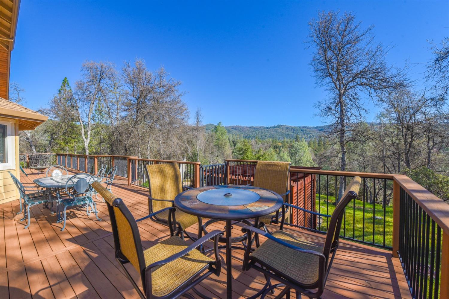 Detail Gallery Image 37 of 71 For 21823 Lyons Bald Mountain Rd, Sonora,  CA 95370 - 4 Beds | 3/1 Baths
