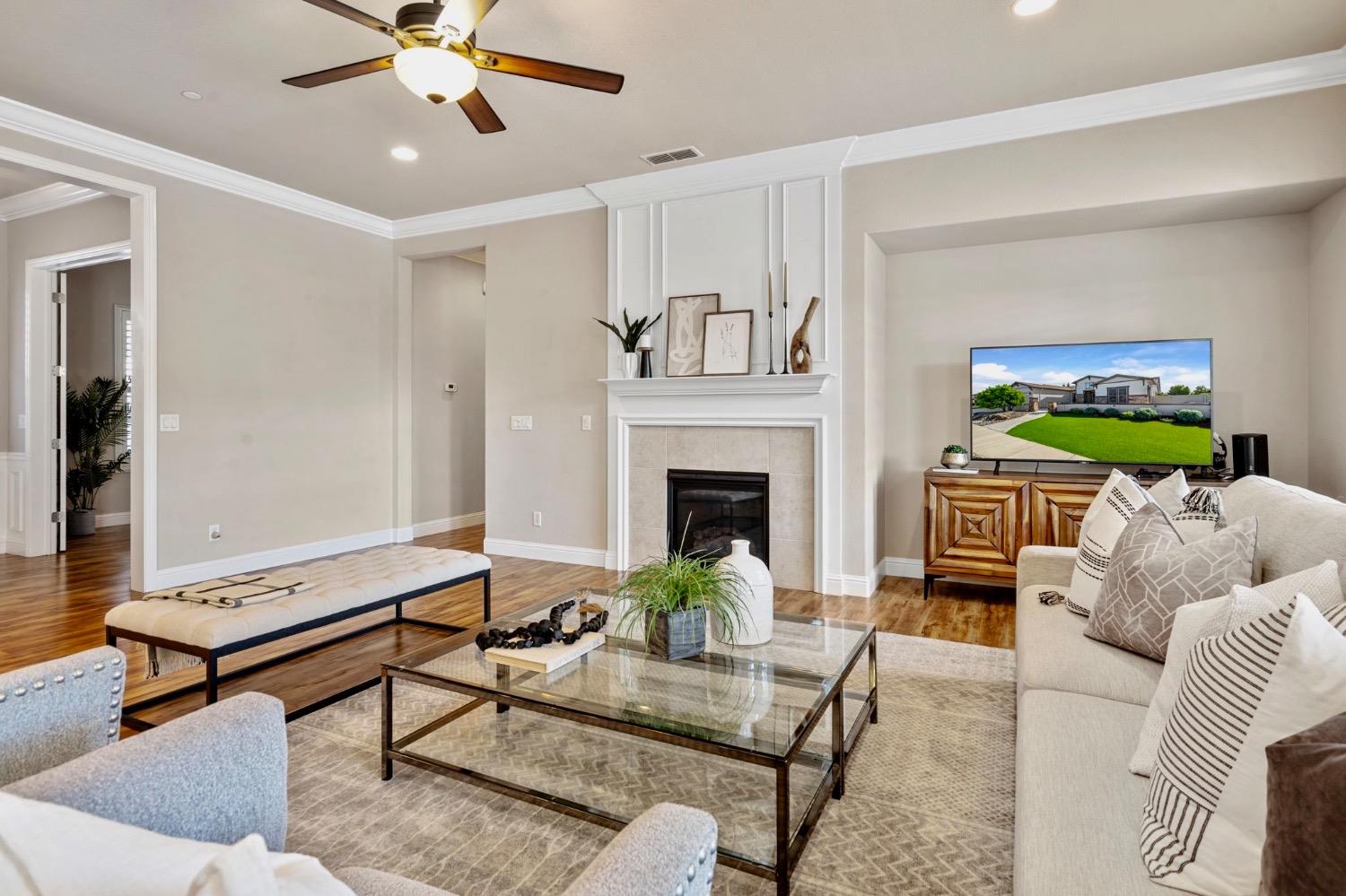 Detail Gallery Image 11 of 47 For 2160 Manor Station Way, Manteca,  CA 95336 - 3 Beds | 2/1 Baths